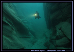 My wife Caroline diving the Verzasca River... Que du bonh... by Michel Lonfat 